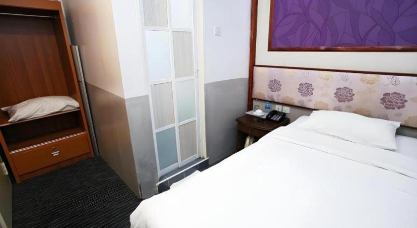 165 Hotel